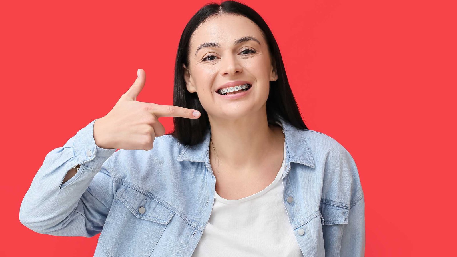 How FASTBRACES technology works for quicker teeth straightening.